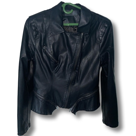 BLANK NYC Black Faux Leather Jacket With Zipper Detailing (Size Large) - Picture 2 of 7